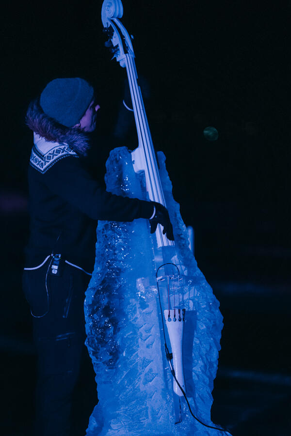 #wiseonice photo:@samstraussfoto